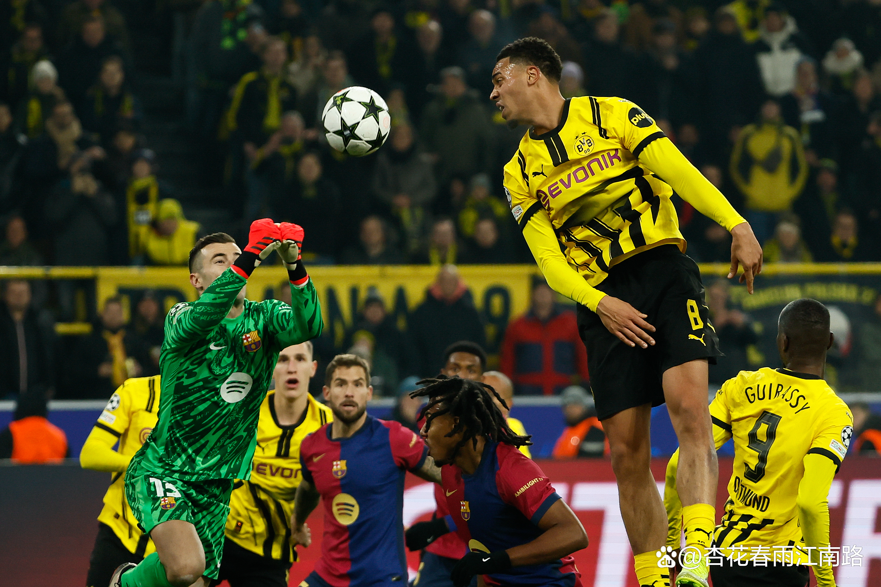 曼城逆袭晋级,巴萨无缘 曼城逆袭晋级,巴萨无缘