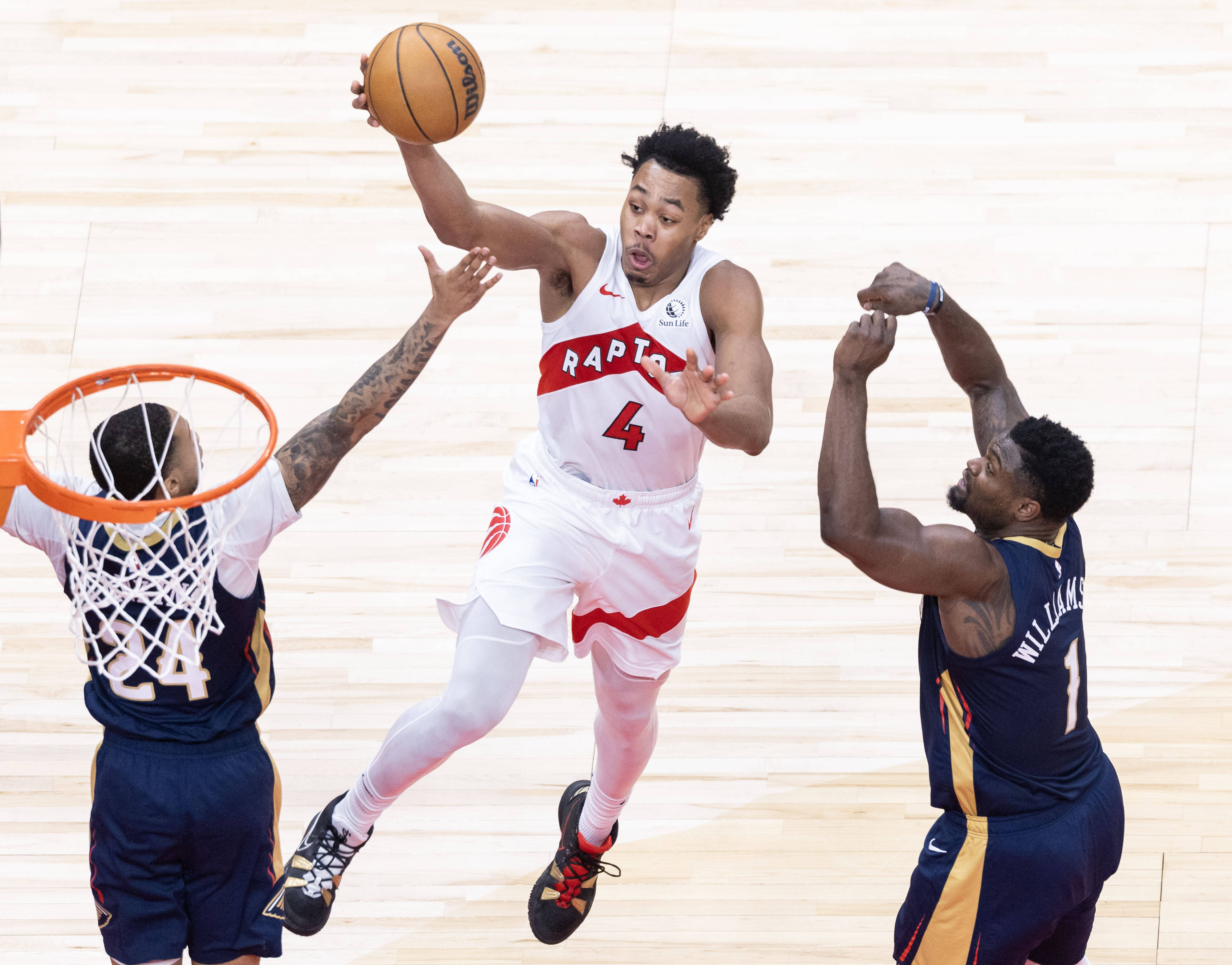 猛龙主场大胜老鹰，保持不败的简单介绍