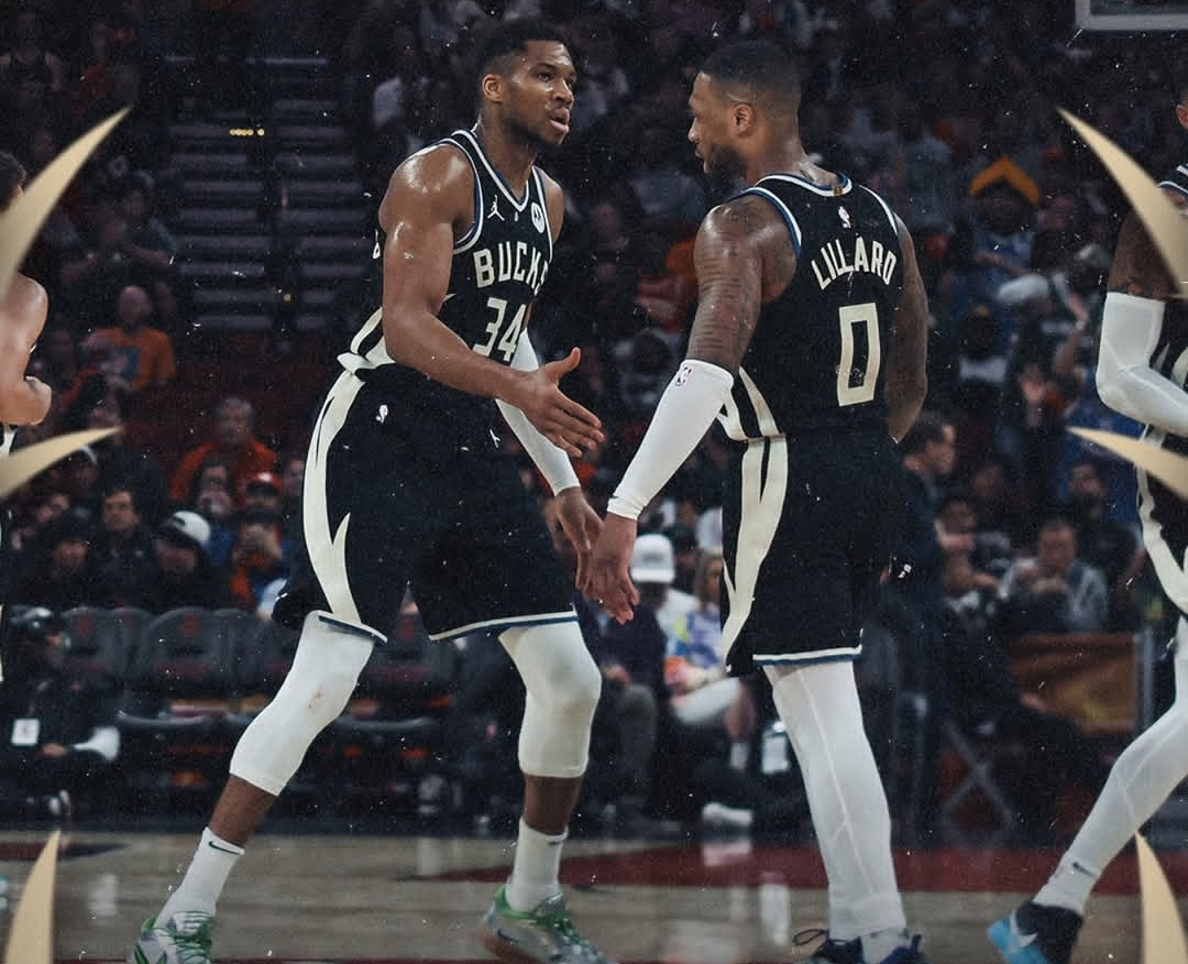 雄鹿逆转击败火箭，继续保持不败