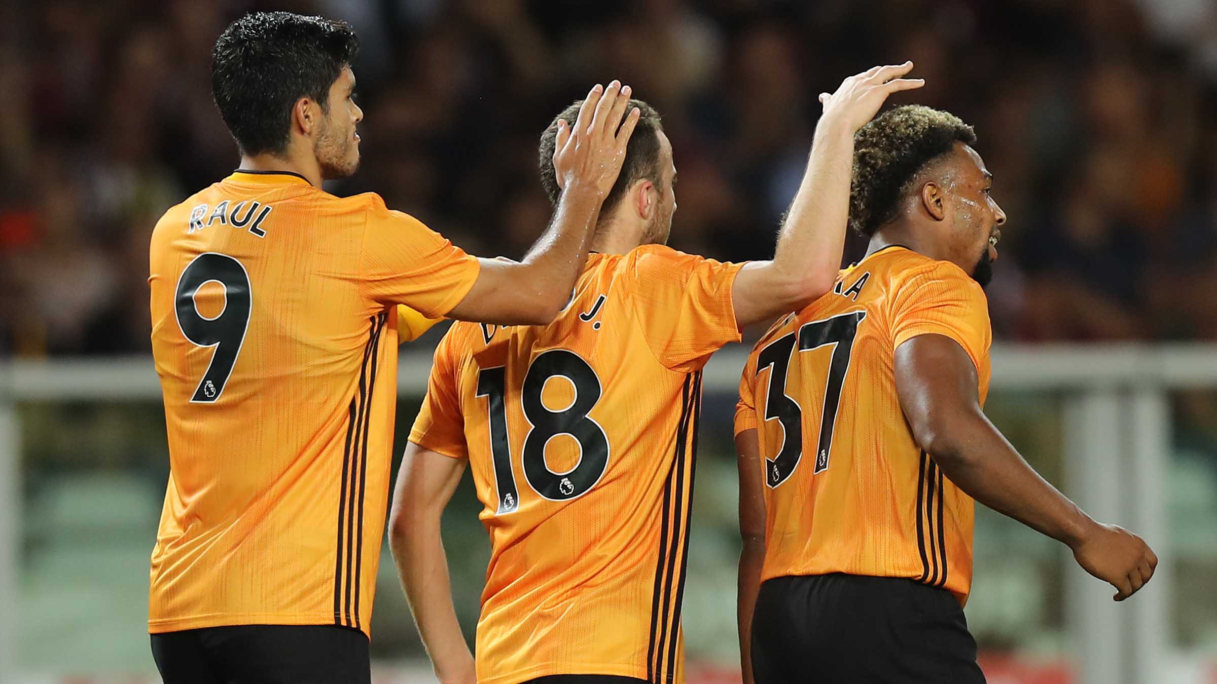 半岛体育网址-斯旺西队锋线状态火热,备战对手