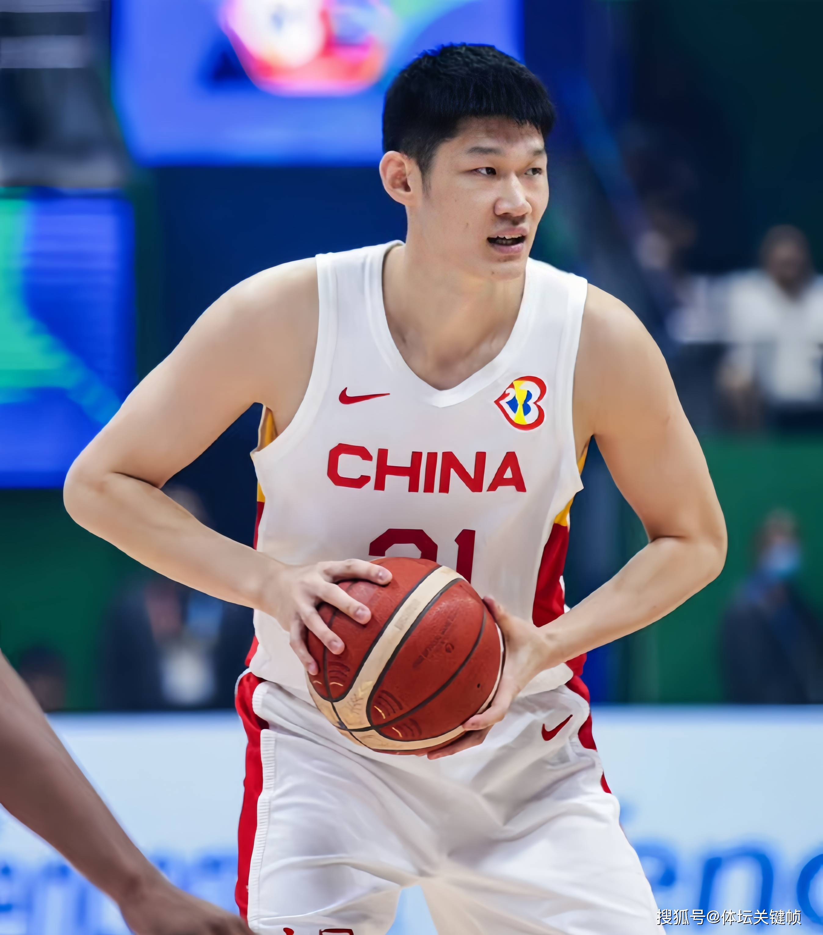 半岛体育官网app-韩国男篮队员在亚洲杯上表现突出