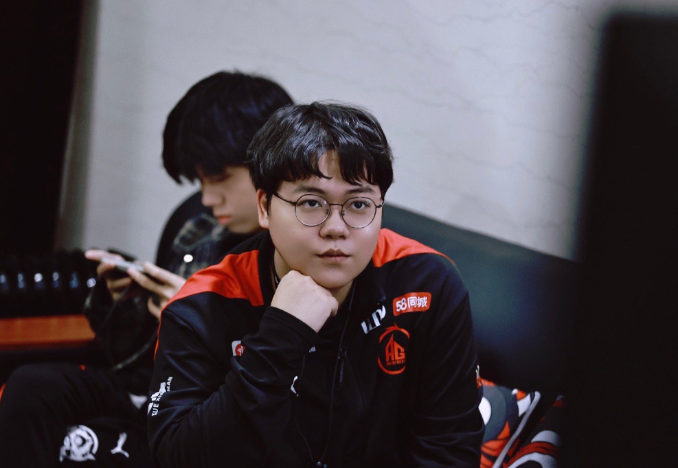 半岛体育平台-教练队自信丢失失利于热火龙克混沌分的简单介绍