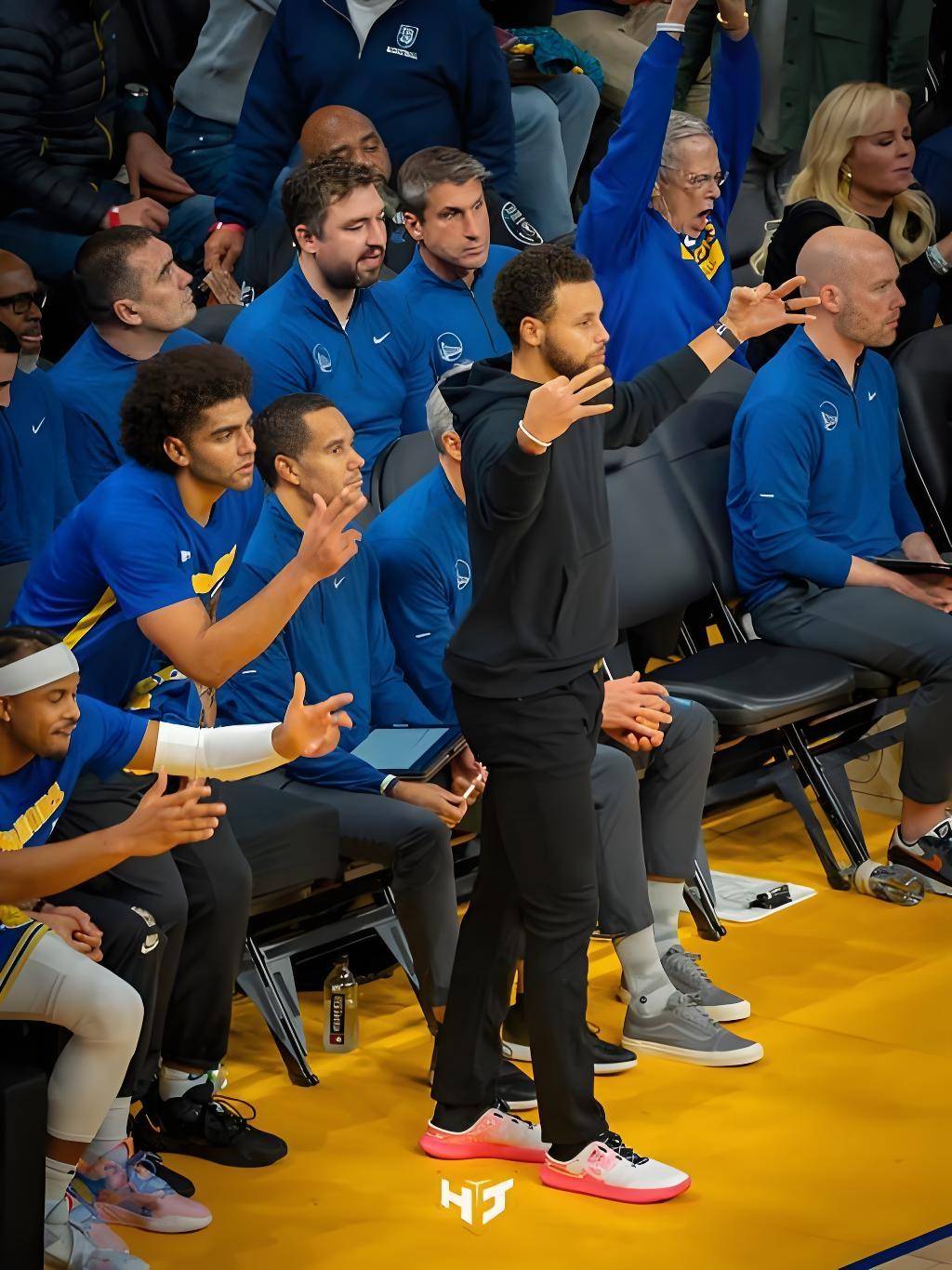 半岛体育亚洲官网-勇士客场获胜,东部第二位置不动摇的简单介绍